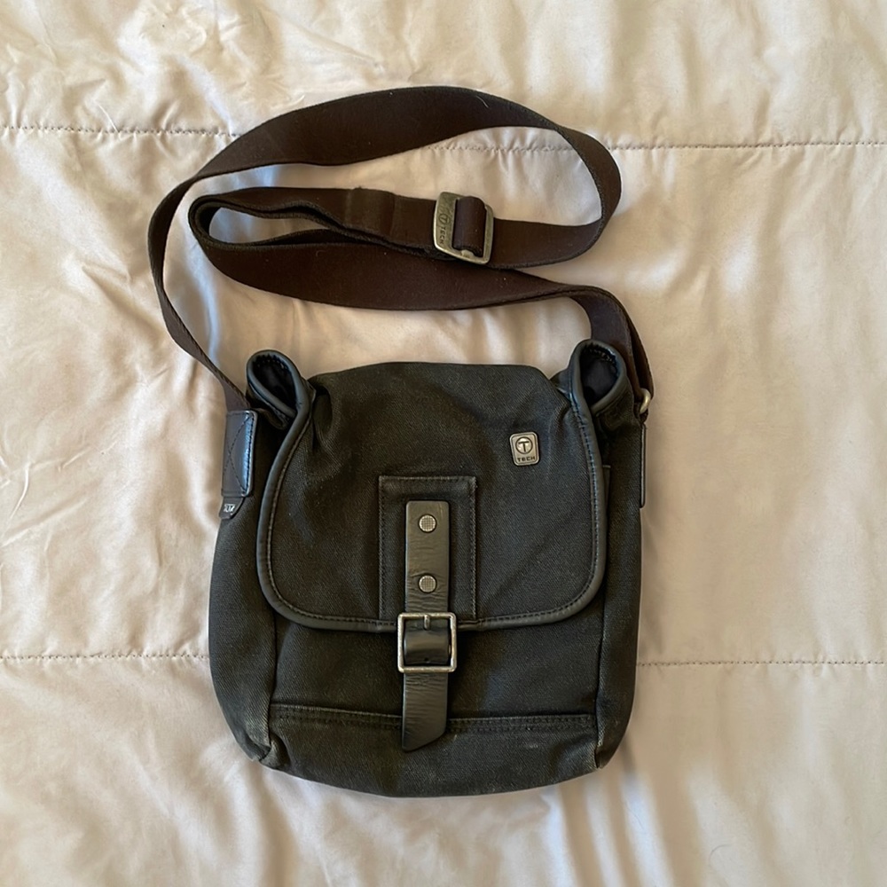 Tumi Essential Gear Crossbody Bag